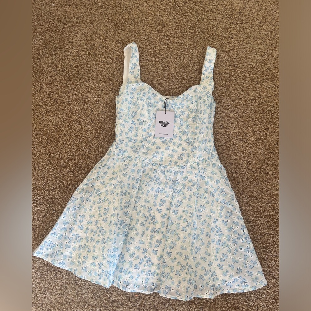 Princess Polly dress NWT. Size 4.